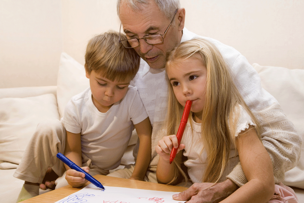 Abuelos que vuelven a hacer de padres