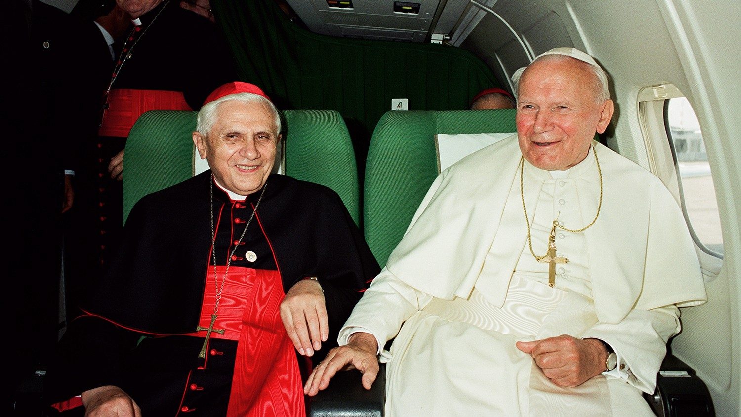 Benedicto XVI, acusado sin pruebas