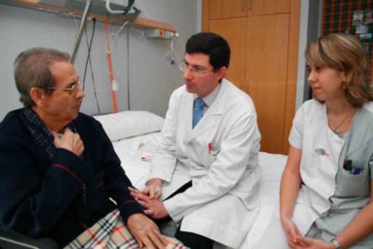 La eutanasia es una forma de abandonar la atención y el cuidado de los pacientes